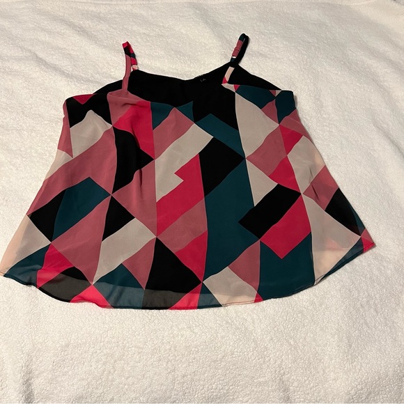 Torrid - size 2 - multi color geo chiffon swing Sophie cami - Picture 3 of 11